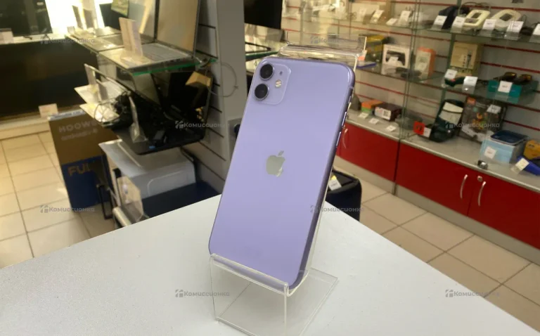 Apple iPhone 11 4/64 ГБ