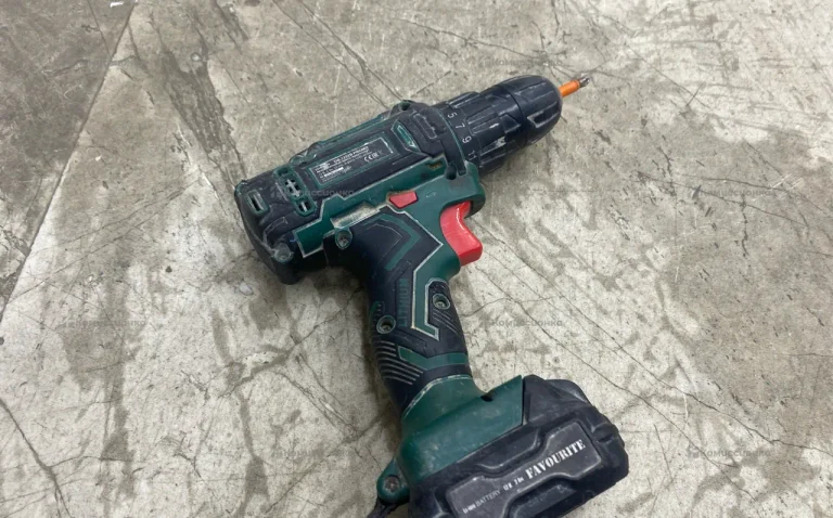 Шуруповерт favouritte dc 1202B promo