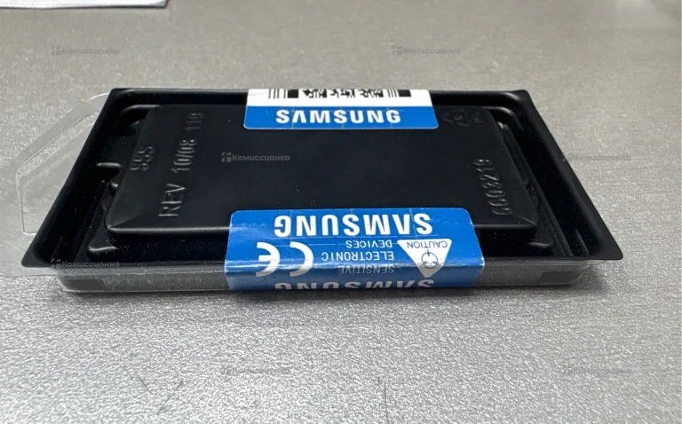 Оперативная память Samsung DDR3 4 ГБ 1333 MHz