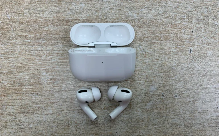 Наушники AirPods Pro