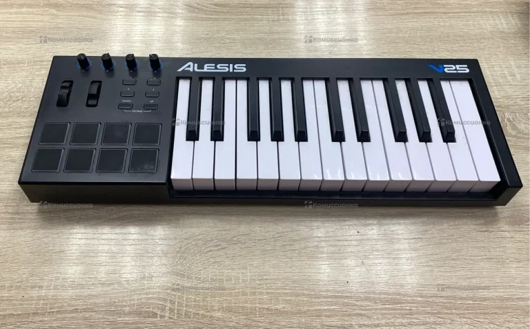Медиа-клавиатура Alesis V25