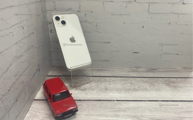 Apple iPhone 13 4/128 ГБ