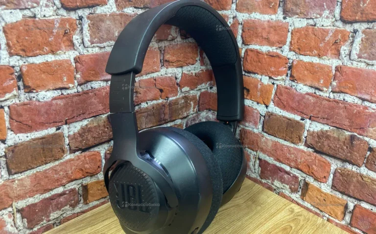 Наушники JBL