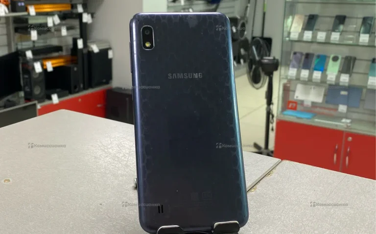 Samsung Galaxy A10 2/32 ГБ
