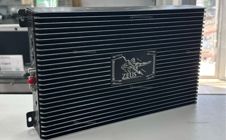 Усилитель Zeus 4.100