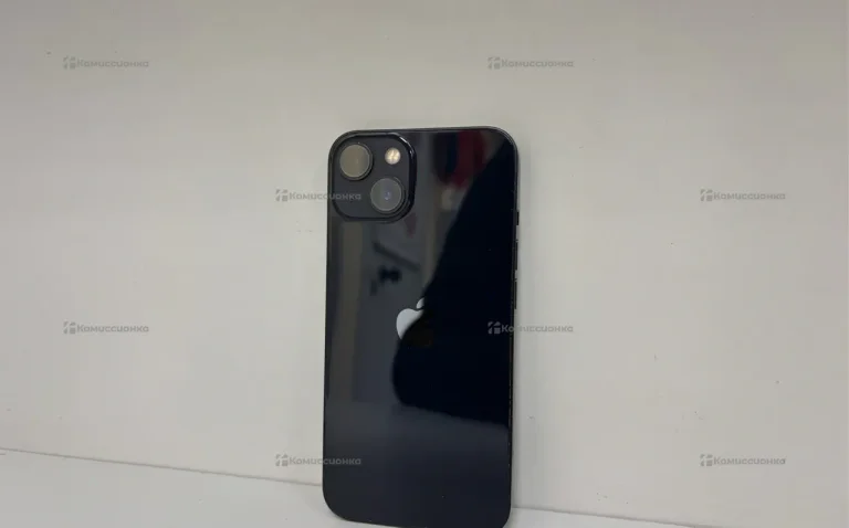 Apple iPhone 13 4/128 ГБ