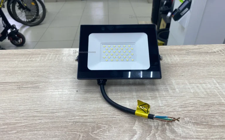 LED прожектор