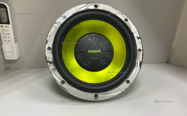 Сабвуфер  fusion en-sw10es