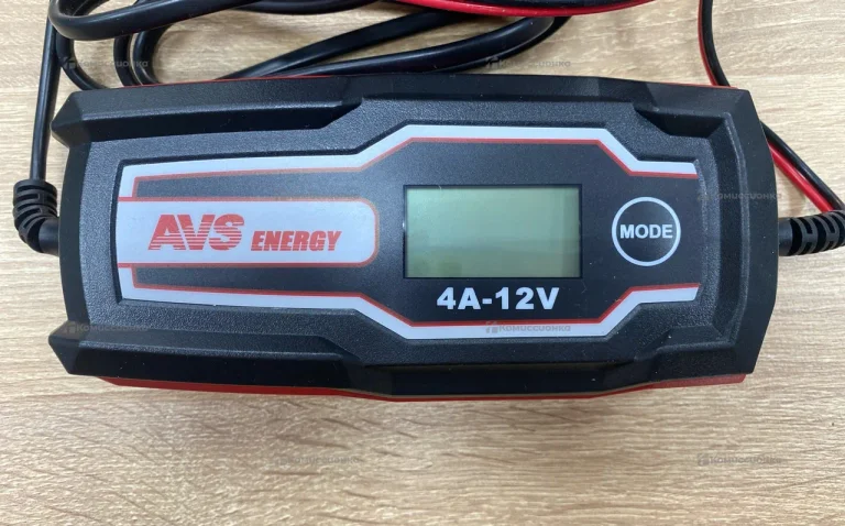 Зарядное устройство 4A-12v AVS energy