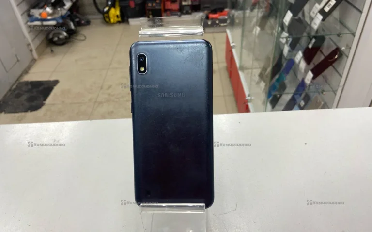 Samsung Galaxy A10 3/32 ГБ