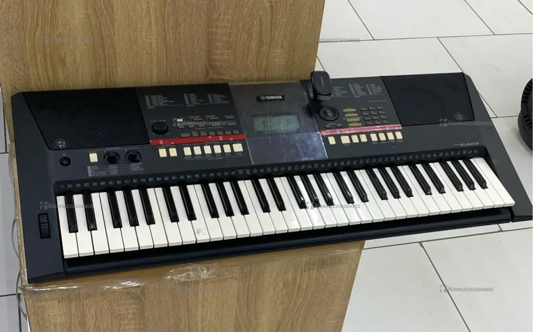 Синтезатор Yamaha psr e423