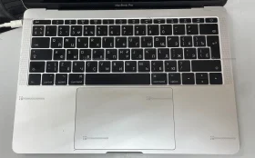 Купить Ноутбук macbook pro 2017 13’’ б/у , в Пермь Цена:16900рублей