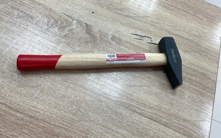 Молоток Ремоколор