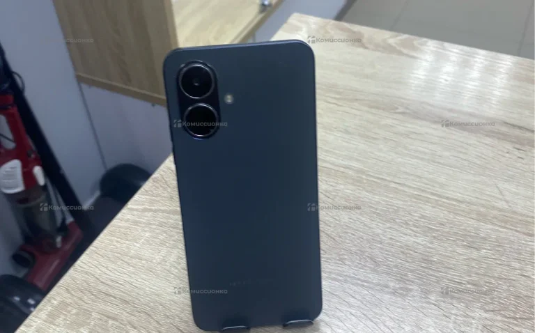 Tecno Spark Go 2 3/64 ГБ