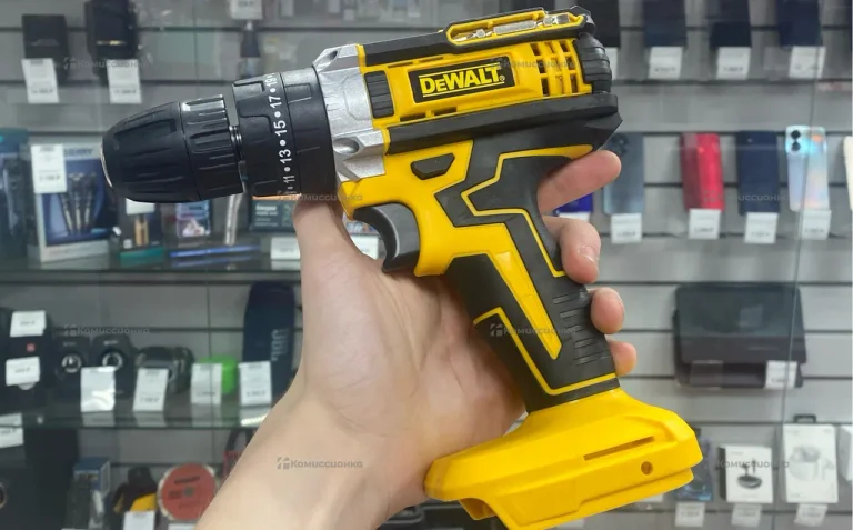 Шуруповерт Dewalt реплика