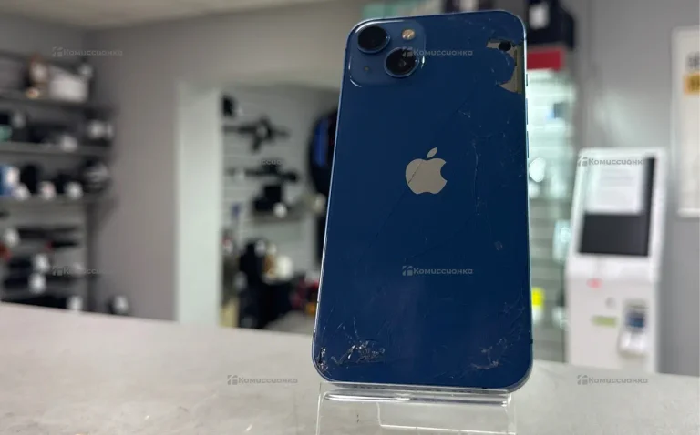 Apple iPhone 13 4/128 ГБ