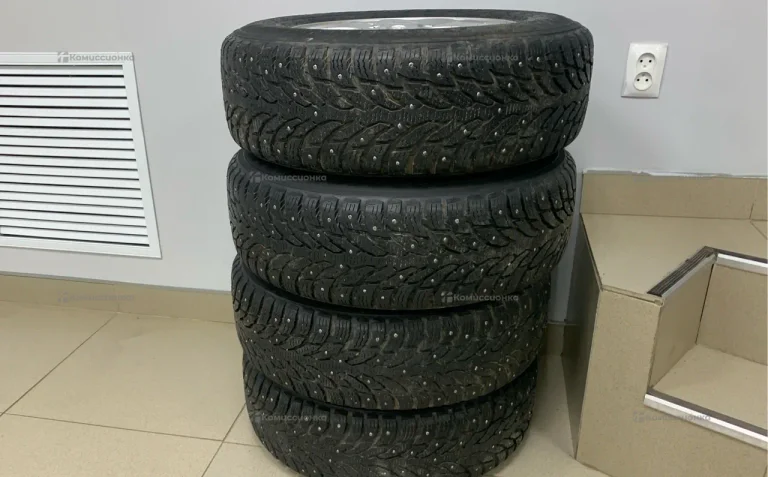 Колеса 215/70 R16 4шт