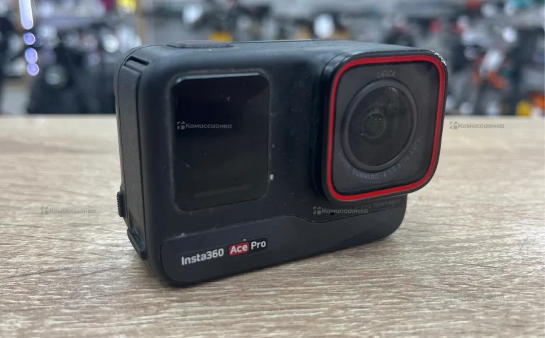 Камера insta360 acepro