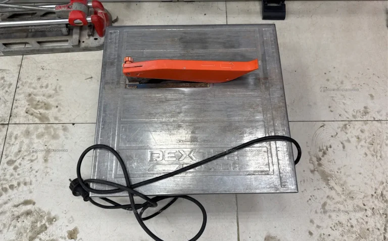 Электрический Плиткорез TC180A-1