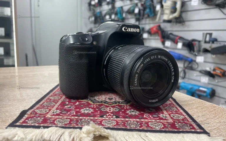 Фотоаппарат  Canon EDS70D