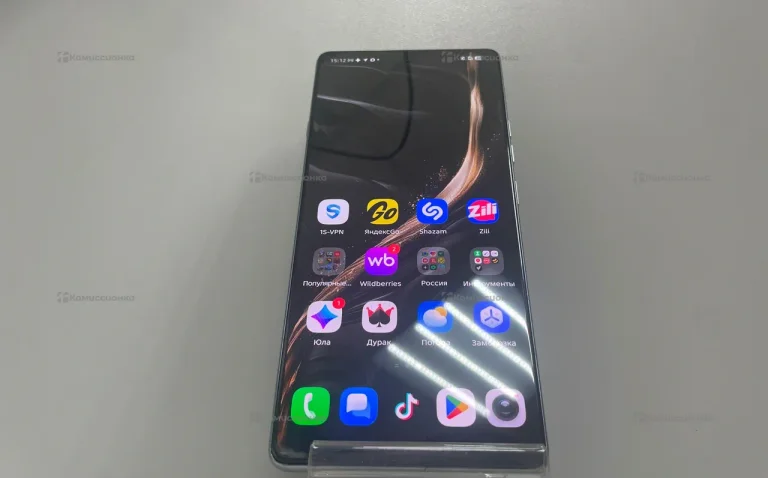 Tecno Camon 40 8/256 ГБ