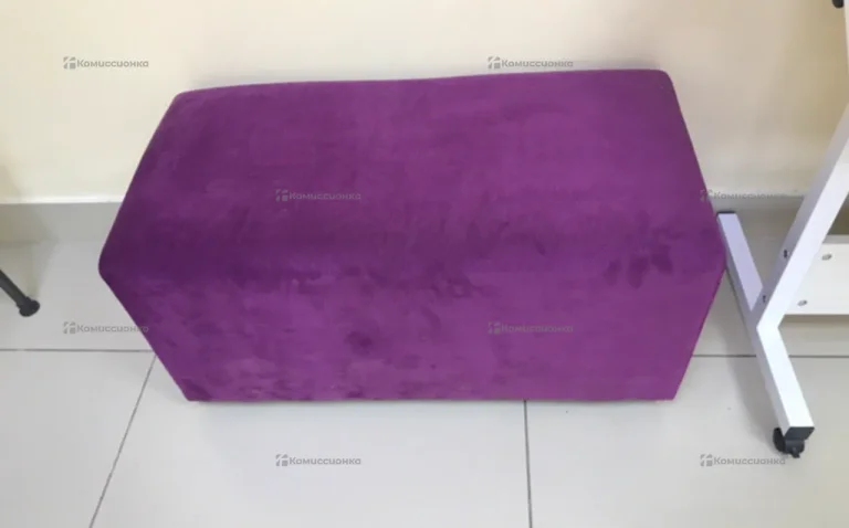 Пуфик велюр