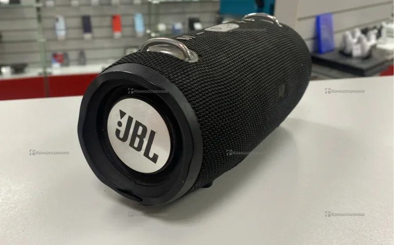 Колонка  JBL