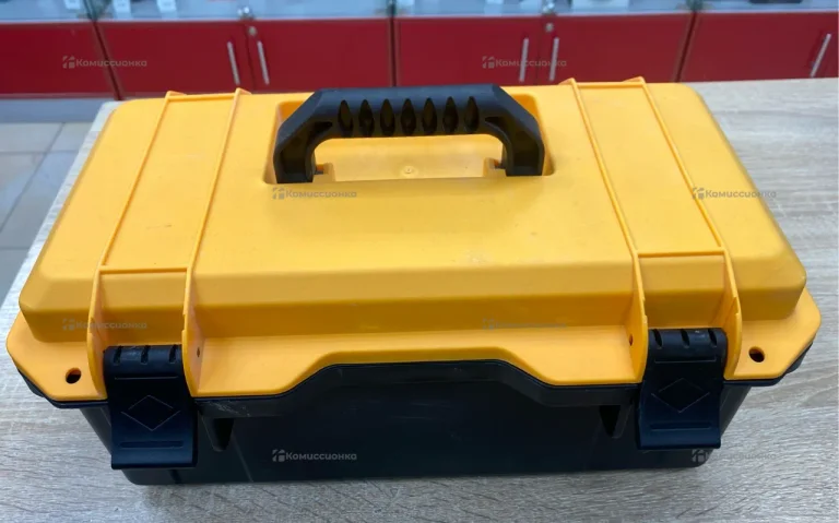 виброприсоска аккумуляторная для укладки плиты DKT