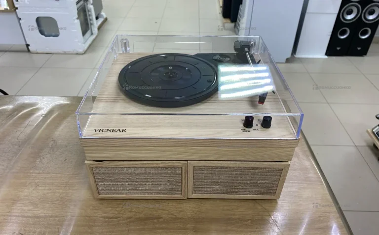 Виниловый проигрыватель Vintage Turntable LP&amp;N01