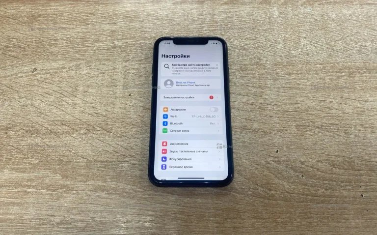 Apple iPhone 11 4/128 ГБ