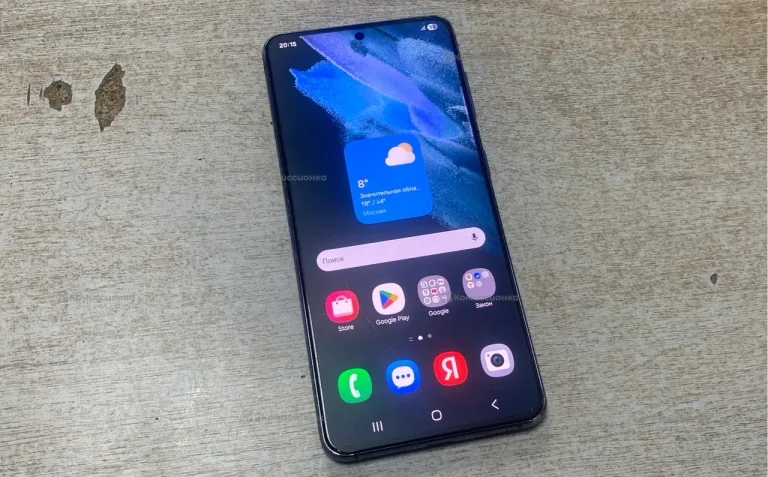 Samsung Galaxy S21 8/128 ГБ