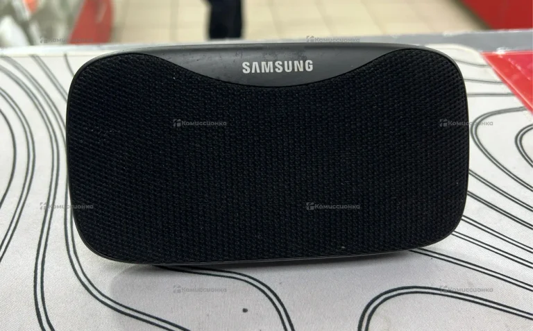 Портативная колонка Samsung EO-SG930
