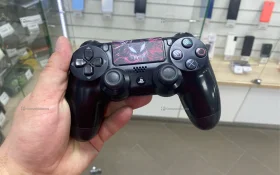 Купить Геймпад для PS4 + зарядная станция б/у , в Уфа Цена:1200рублей