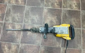 Купить Отбойный молоток Dewalt D 25901 K б/у , в Симферополь Цена:17900рублей