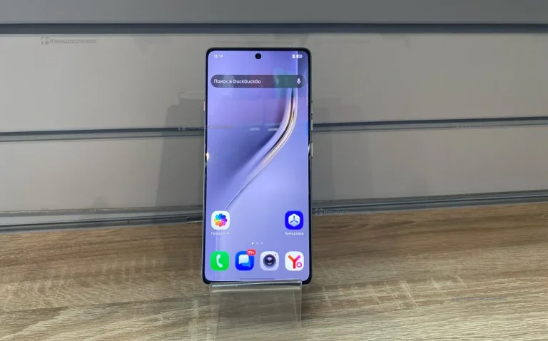 Tecno Camon 40 12/256 ГБ