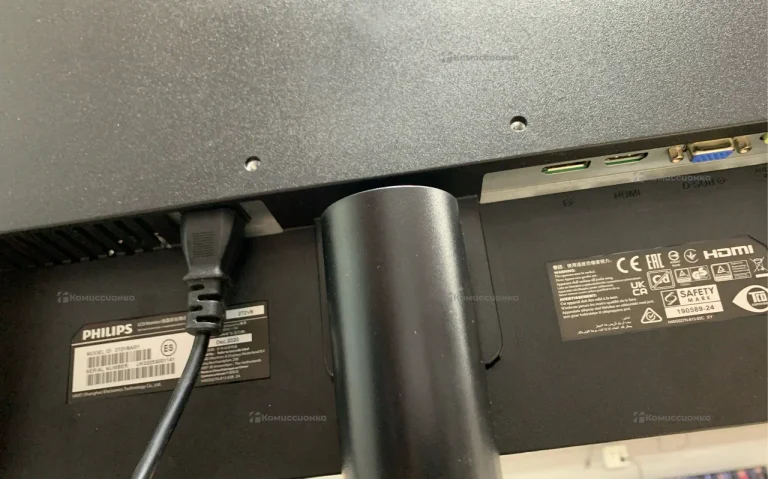 Монитор Philips Монитор Philips 272V8A