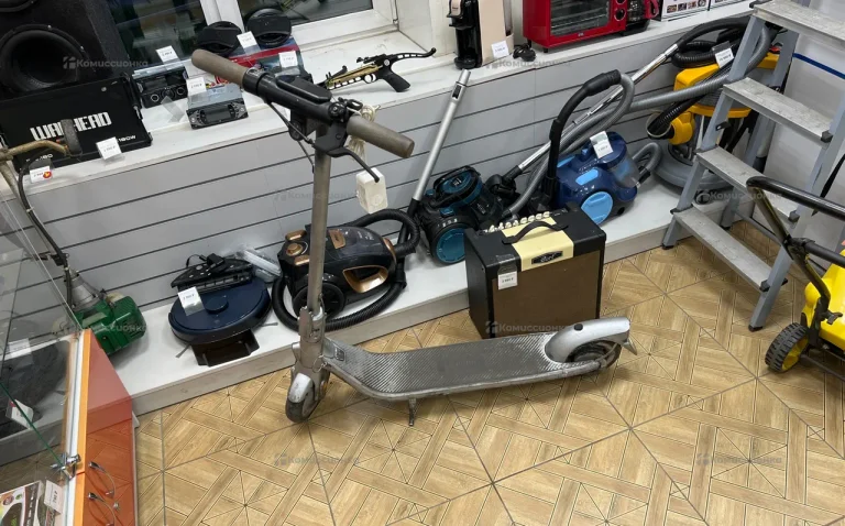 Электросамокат Ninebot Kickscooter E2/E2 Plus