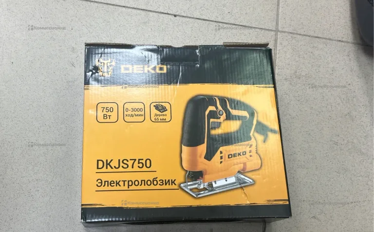 Лобзик DEKO DKJS750