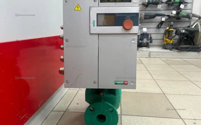 Насос Wilo Stratos GIGA 40/1-25/1,6-R1