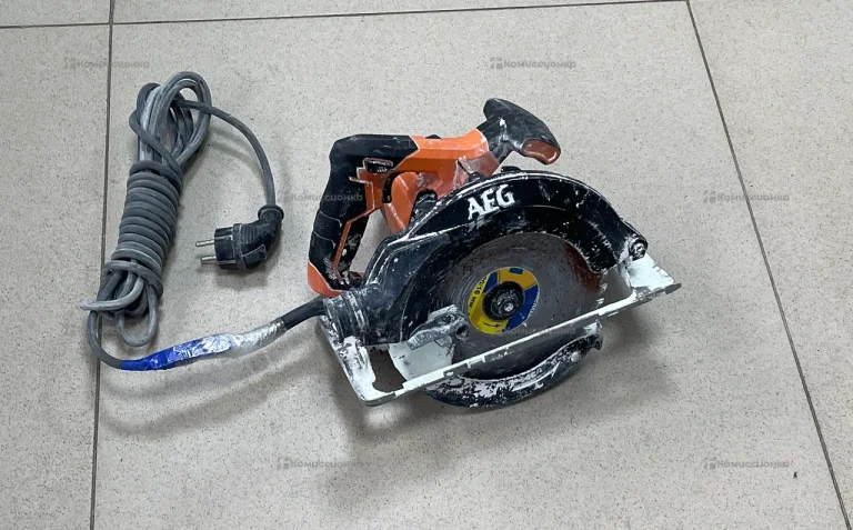 Циркулярная пила AEG KS12-1