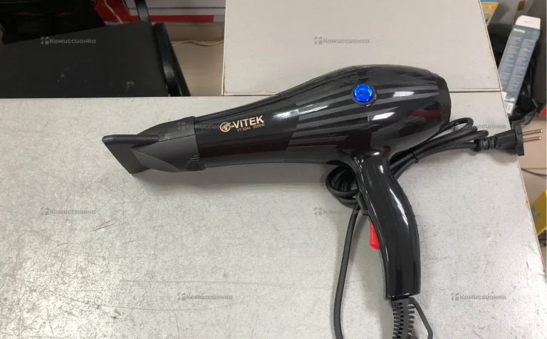 фен Vitek 3244