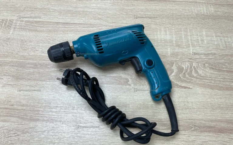 Дрель Makita 6413
