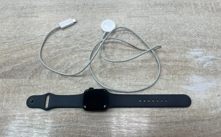 Часы  Apple Watch SE gen 2
