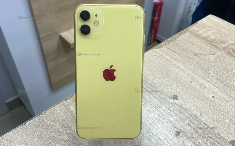 Apple iPhone 11 4/64 ГБ