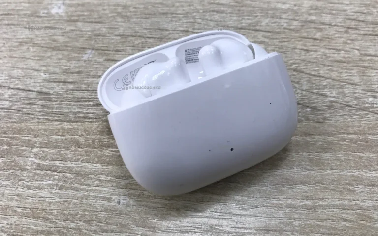 Наушники  white