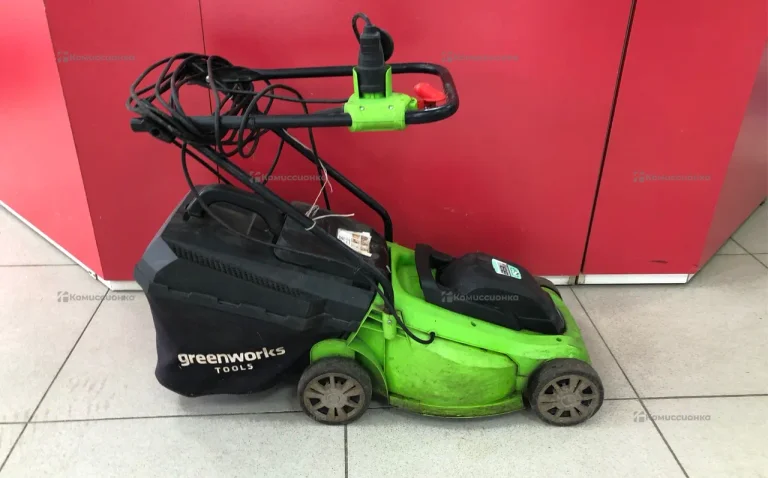 Газонокосилка электрическая LM2000