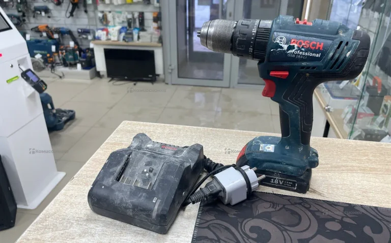 Шуруповерт Bosch GSB 183-LI