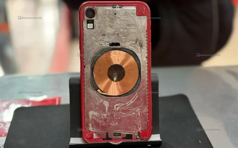 Apple iPhone XR 3/64 ГБ