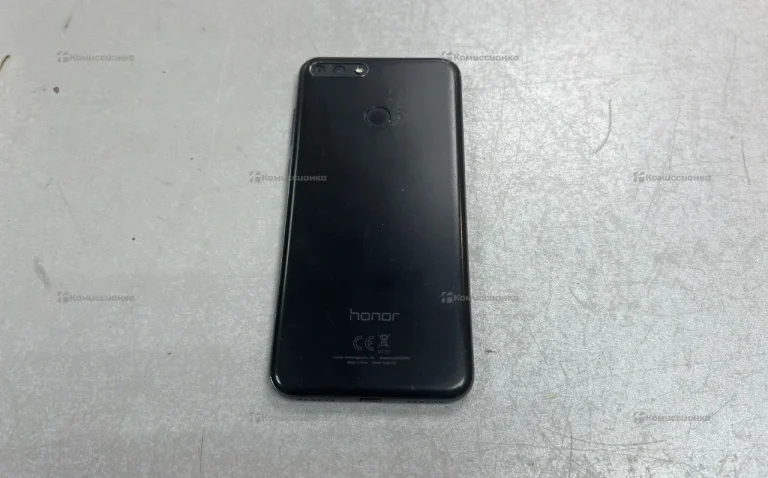 Honor 7C 3/32 ГБ