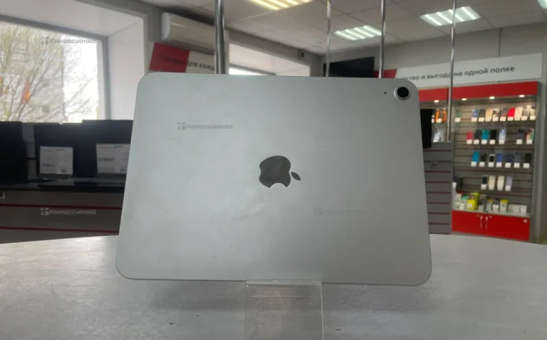 Планшет Apple iPad (2025) A16